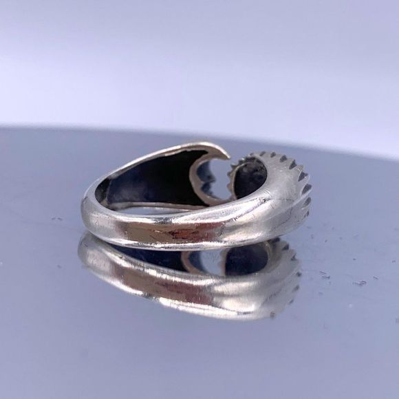 Vintage Sterling Silver Sun and Room Ring - Bypass Ring - Picture 3 of 6